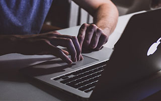 九游体育在线-英超球队季中高强度赛程负荷与表现关系研究，英超比赛分析